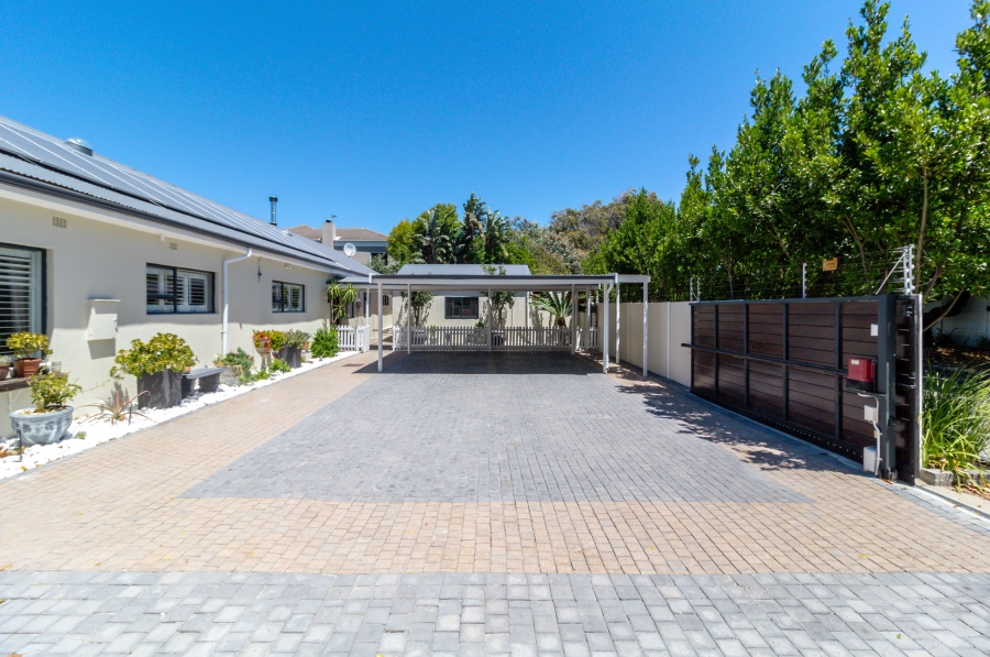 4 Bedroom Property for Sale in Tokai Western Cape